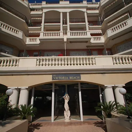 Confortable 2p En Centre-ville Avec Parking Et Terrasse - Fr-1-196-366 Διαμέρισμα Μεντόν
